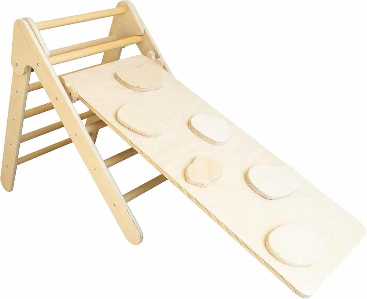 Test : triangle montessorien pliable de Sweetme avec toboggan en bois