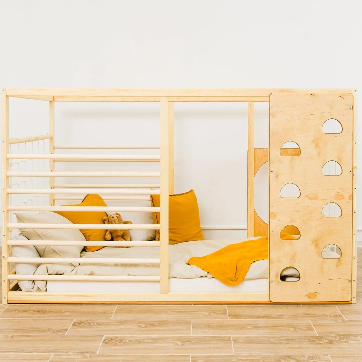 Test : lit de gym pour enfants HomeForDreams 2 en 1 Montessori (200 x 90 cm)