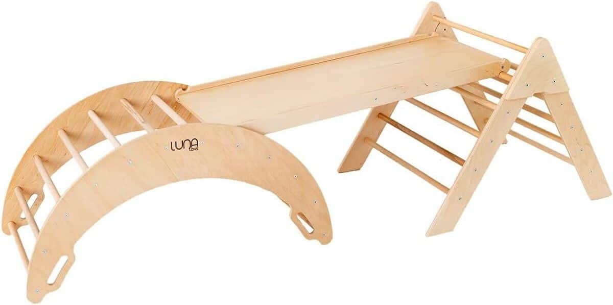 Test : ensemble Triangle de Pickler Lou avec rampe et arche Montessori