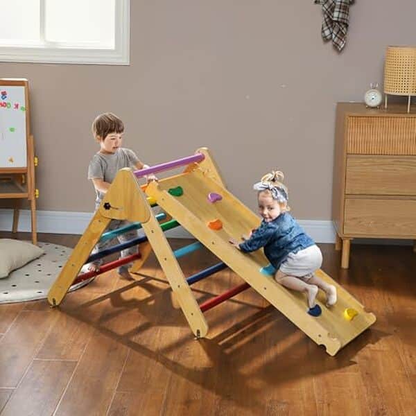 Découvrez notre test exclusif du triangle d'escalade Aiyaplay 3 en 1 pour enfants : un jeu innovant qui stimule l'imagination et développe la motricité des tout-petits.
