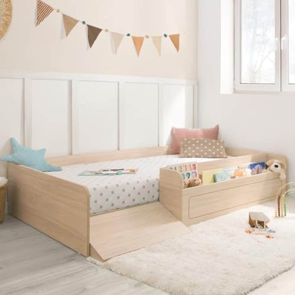 Test du lit Bainba Montessori : rangement intégré et rampe pour tout-petits
